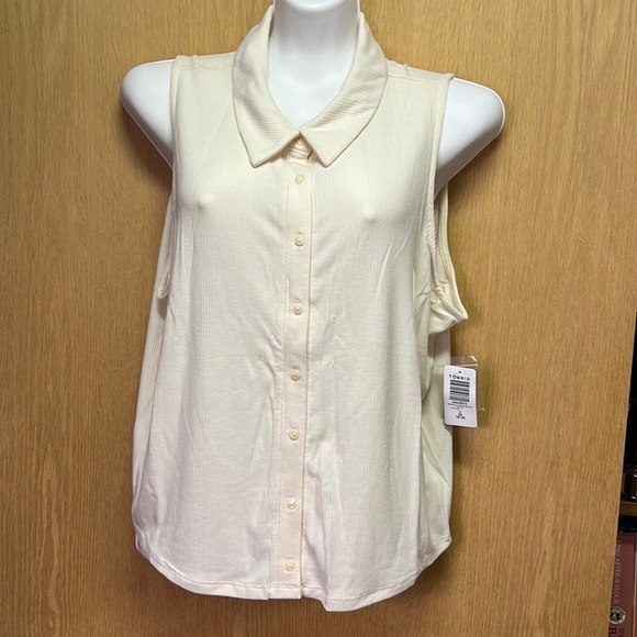 NWT Torrid Plus size 2 - Picture 1 of 8